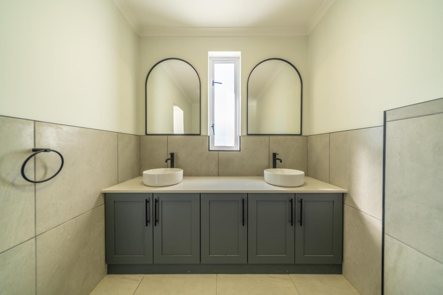 To Let 3 Bedroom Property for Rent in Welgevonden Estate Western Cape